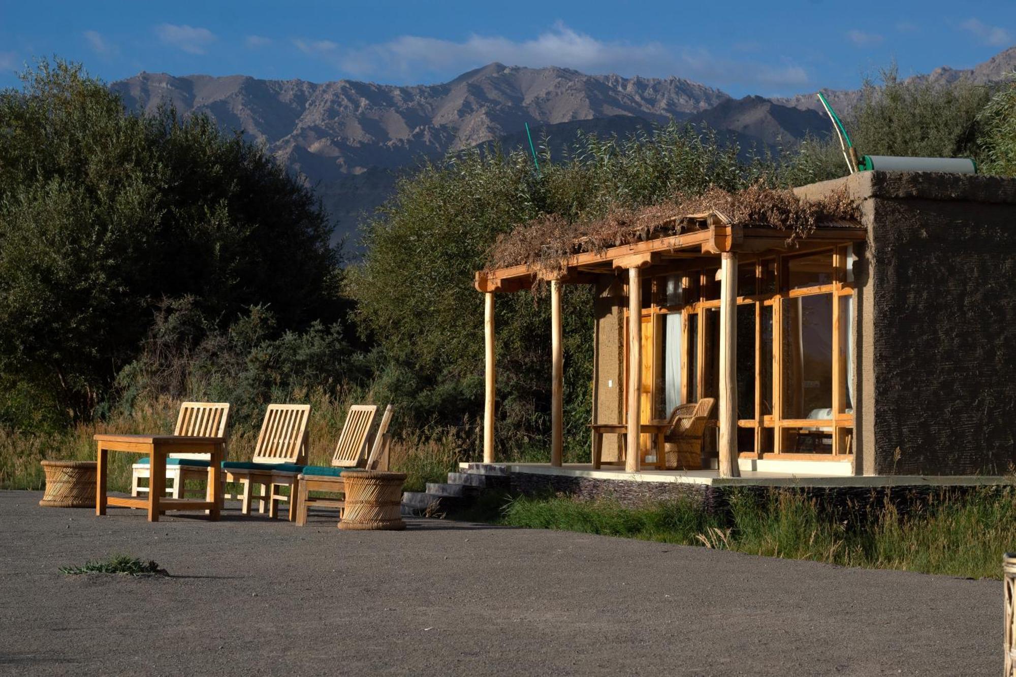 The Indus River Camp Campsite 3*